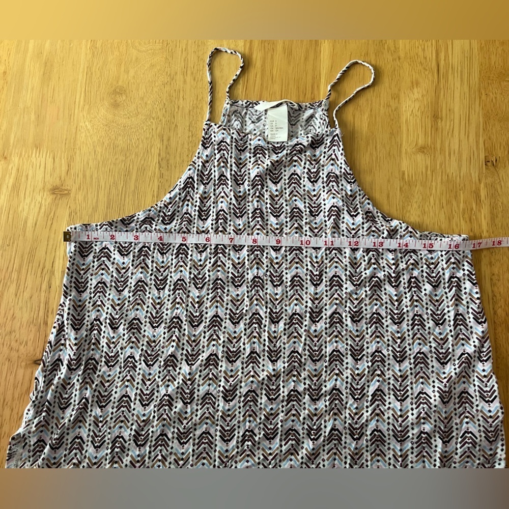 H&M Racerback tank with spaghetti straps size small - Picture 7 of 8